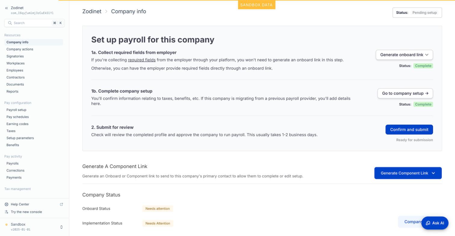 Sau khi chọn công ty: thanh bên chia nhóm Resources, Pay configuration, Pay activity, Tax management