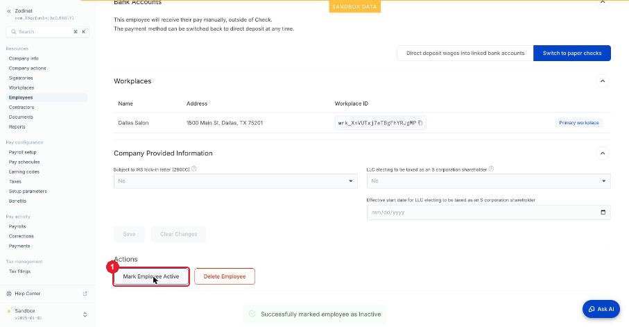 Successfully marked employee as Inactive — ① nút đổi thành Mark Employee Active (có thể đảo ngược)